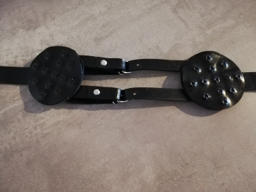 Latex Spike Pads + Brusthalter/Harness